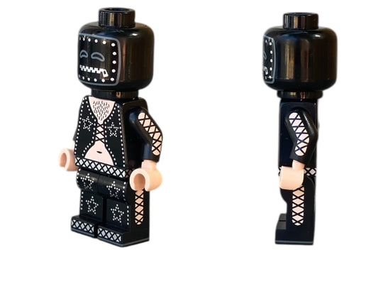 Lego Minifigur im BDSM Anzug