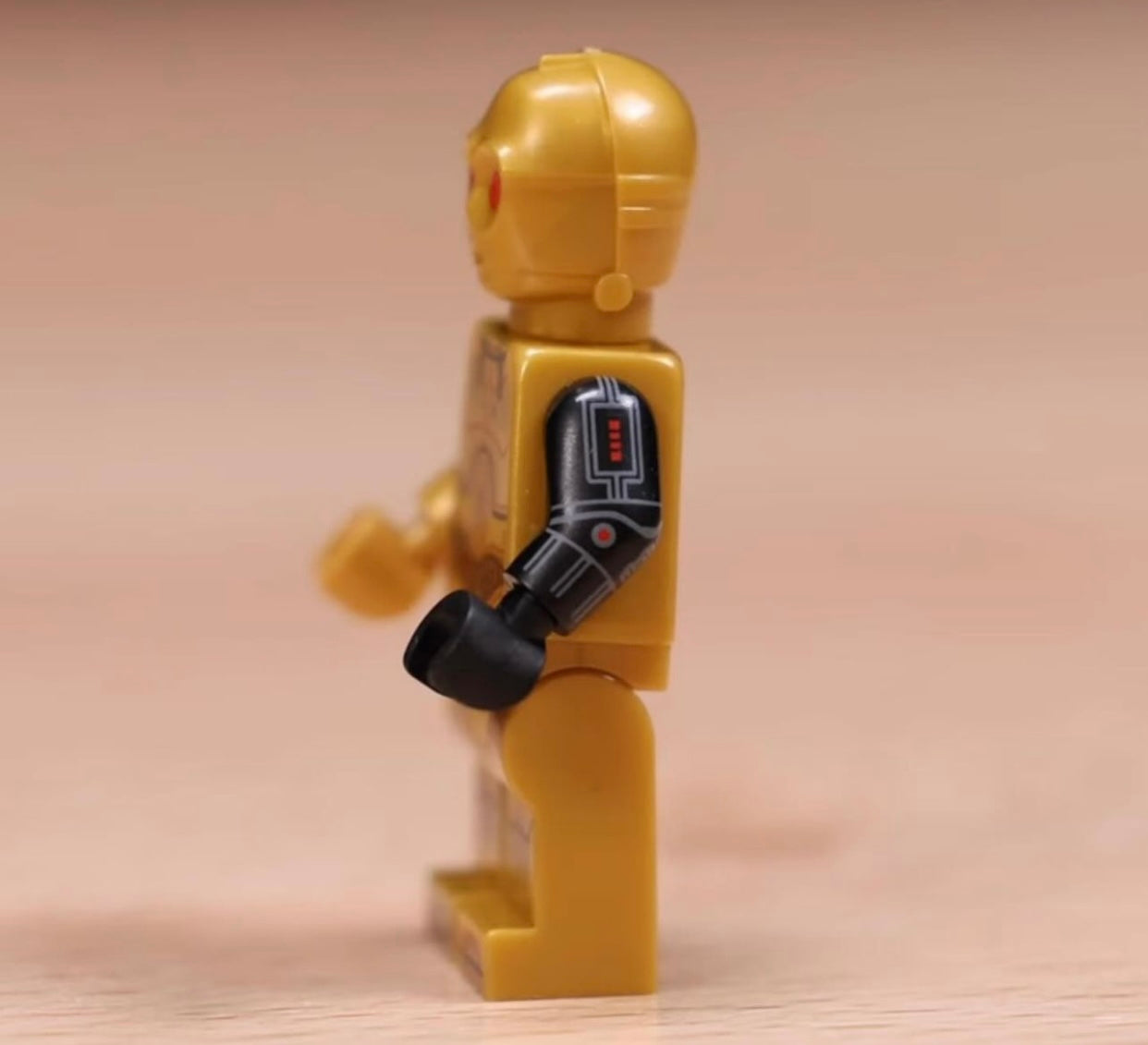 LEGO® Star Wars Minifigur - Bounty Hunter C-3PO aus Set 75389