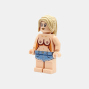 Beach Girl in Hotpants - light nougat