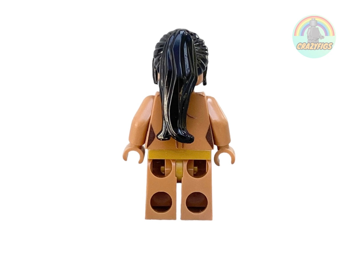 Figurine Lego nue avec des seins